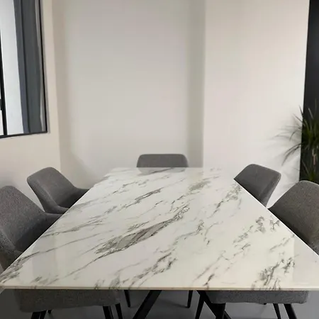 Apartman Bright Loft With Terrace And Air Conditioner Ivry-sur-Seine